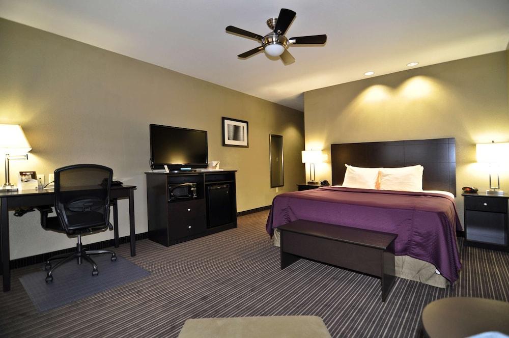 Best Western Giddings Inn & Suites photo 5