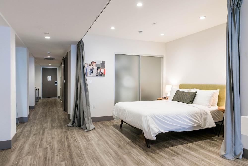 Abode Los Angeles - Downtown South Park photo 22