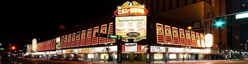Reno Suites photo 7