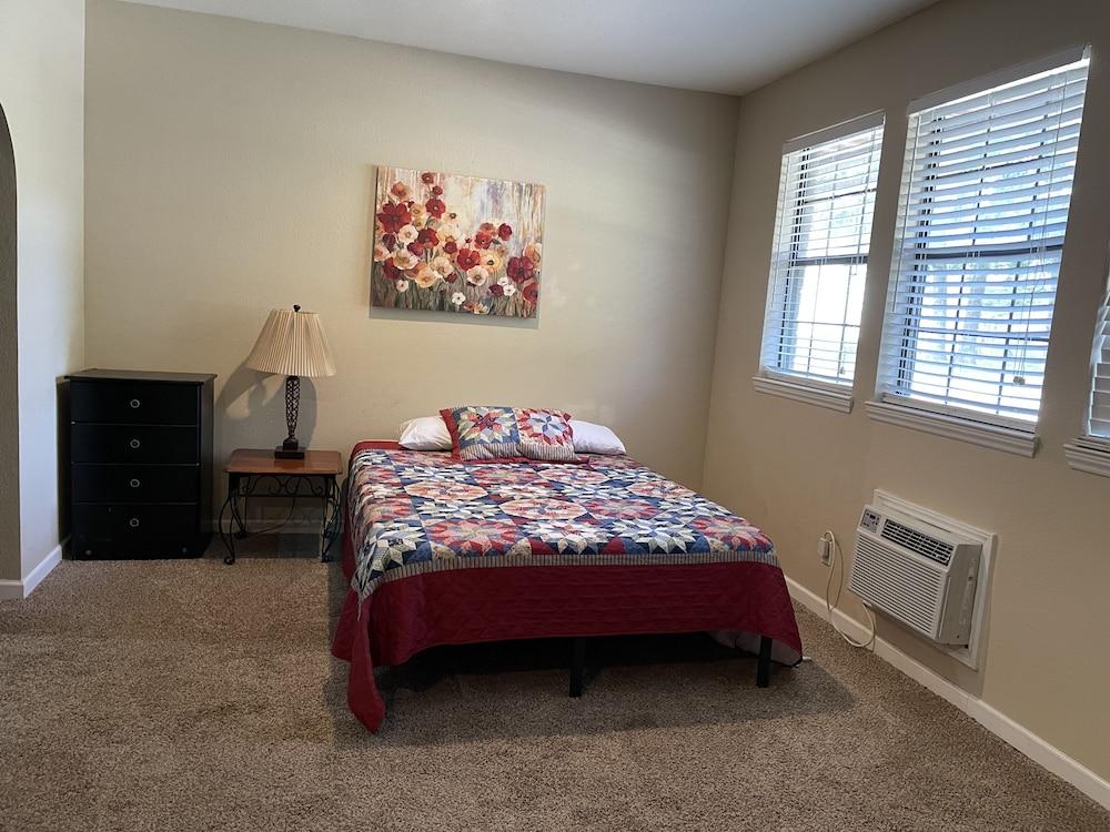 The Ranch Suites photo 42