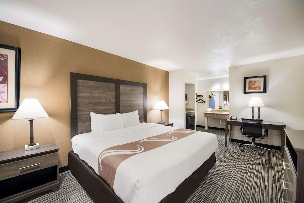Quality Inn & Suites Lufkin photo 14