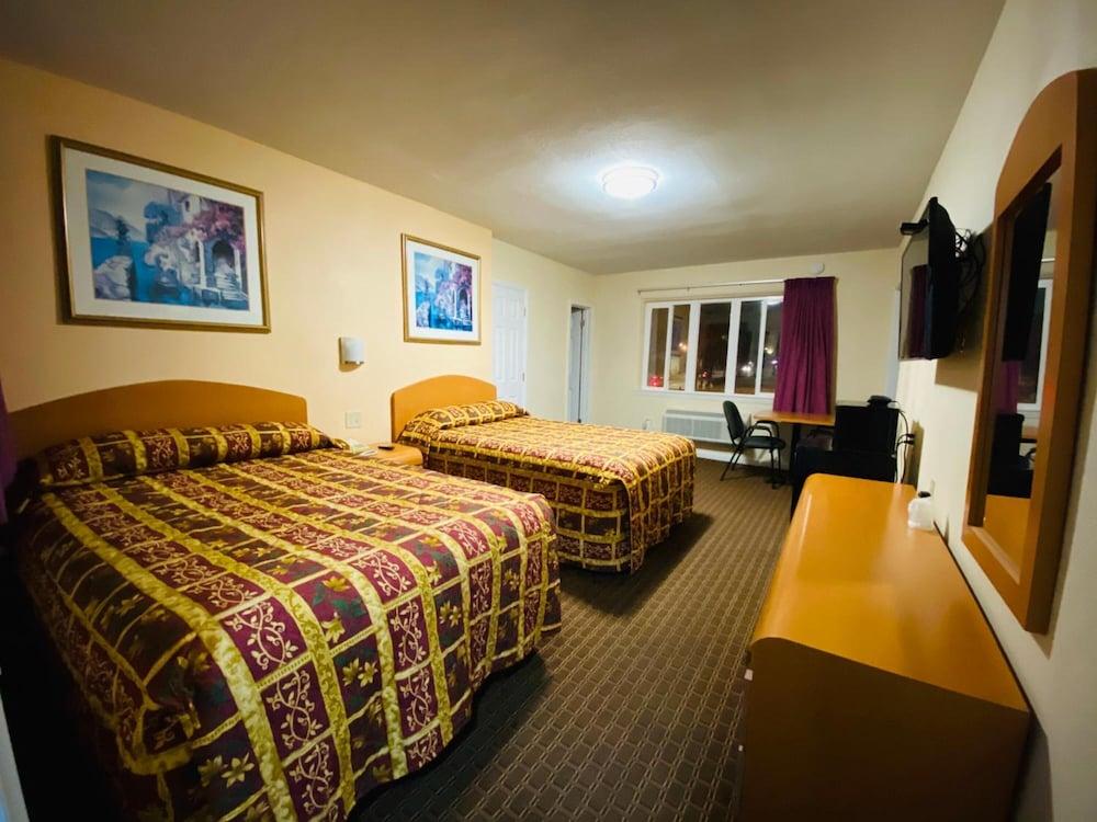 A1A Super Inn photo 10