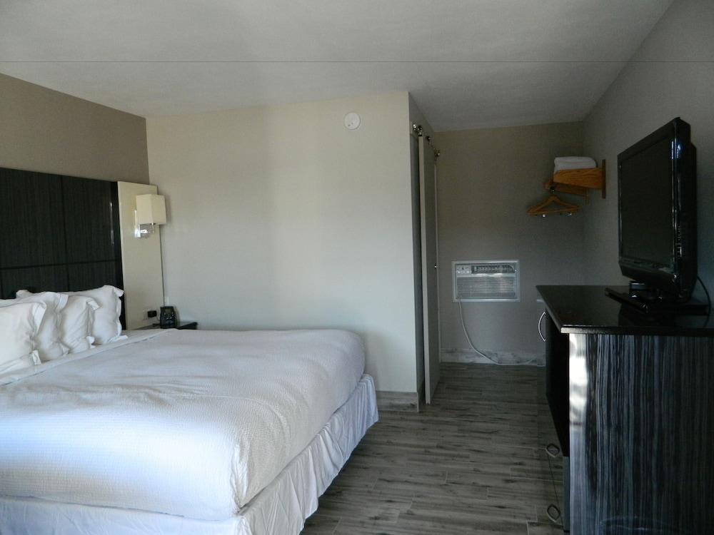 Marion Motor Lodge photo 15