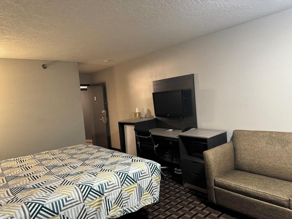 Motel 6 North Sioux City, SD – I-29 North photo 10