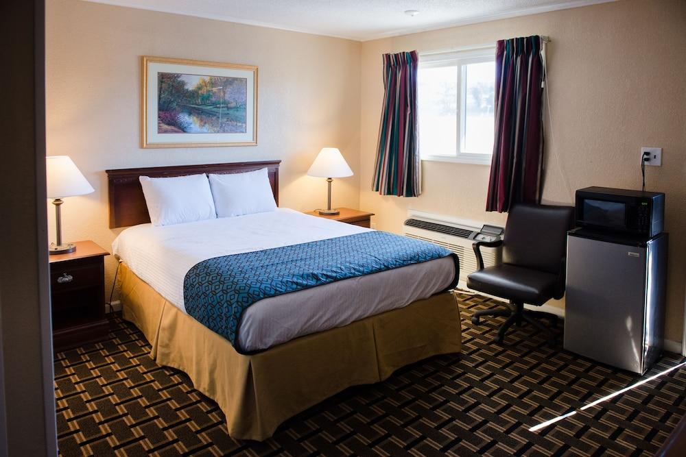 Grand View Plaza Inn & Suites photo 78