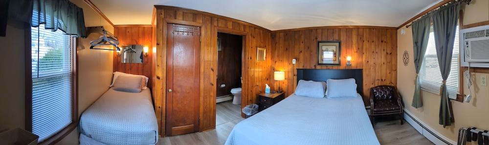Riverside Motel photo 86