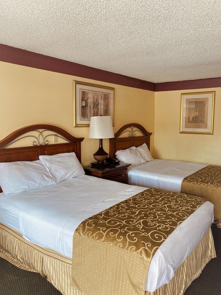 River Side Inn photo 10