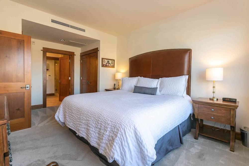 East West Hospitality Tahoe photo 40