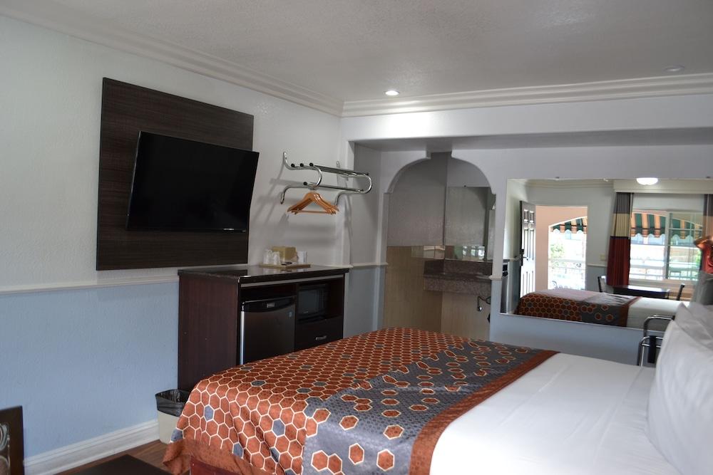 Galaxyinn photo 14