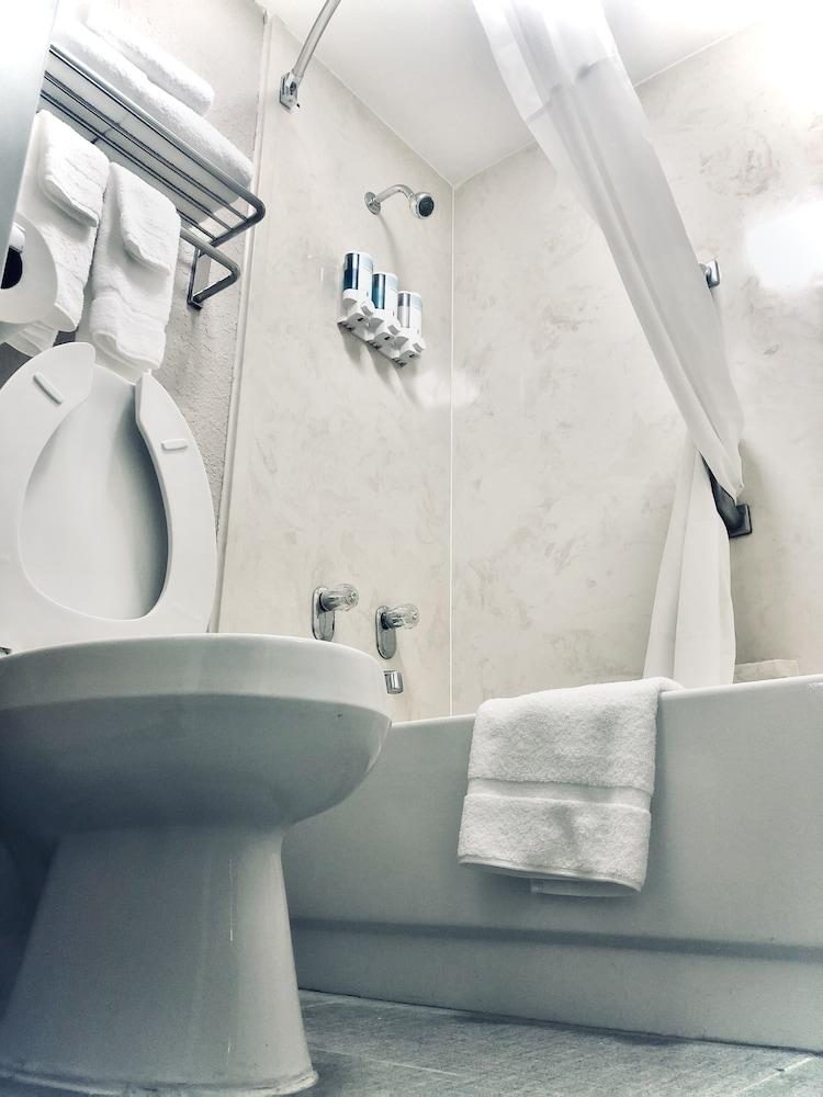 Baymont by Wyndham McAllen/Pharr photo 45