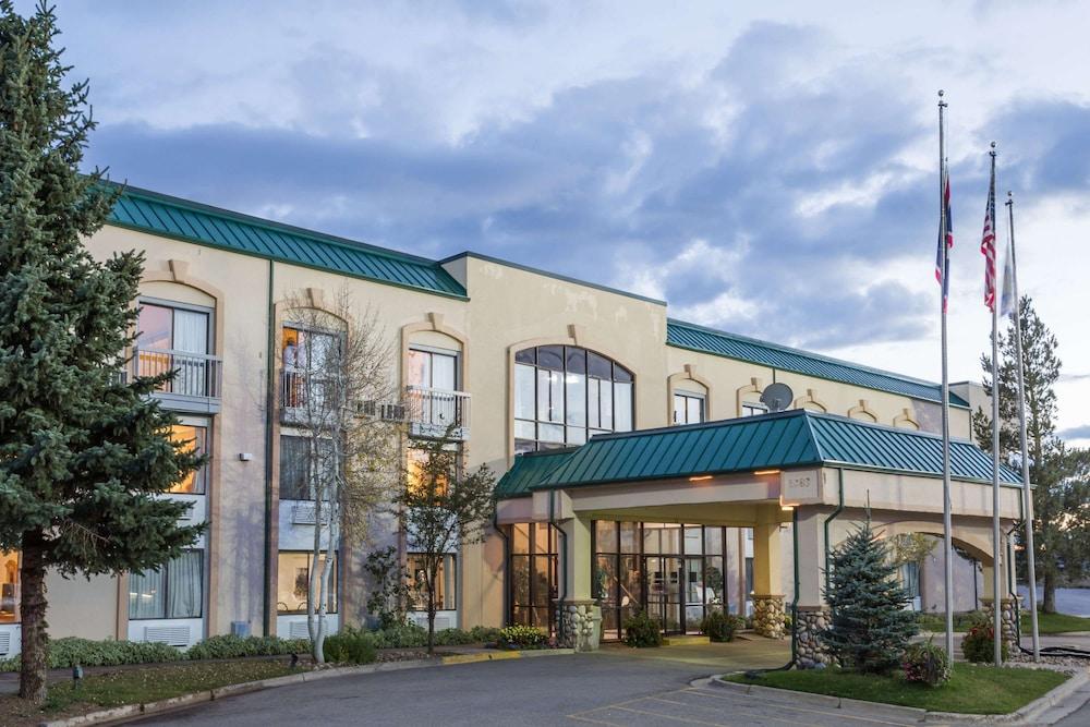 Days Inn by Wyndham Evanston WY — hotel in Evanston