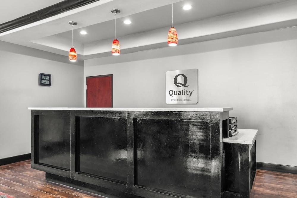 Quality Inn & Suites Pearsall photo 3