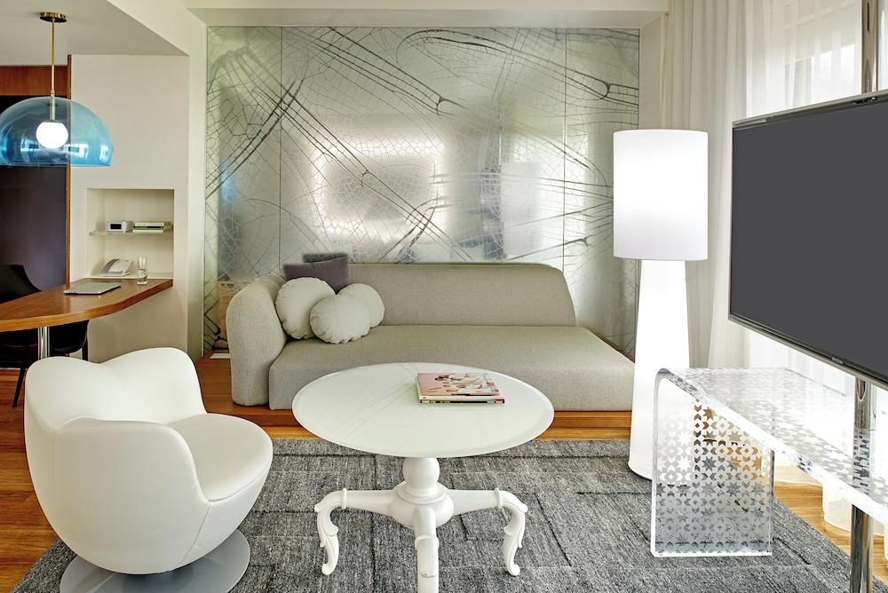 Mondrian Los Angeles photo 24