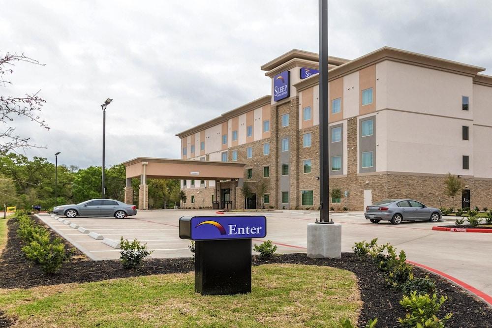 Sleep Inn & Suites College Station near University photo 8