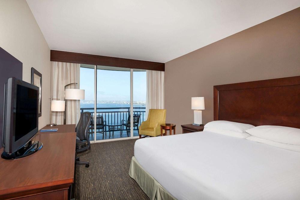 Wyndham San Diego Bayside photo 26