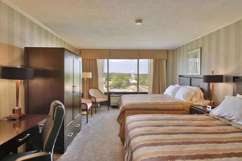 Ramada Hotel & Conf Center by Wyndham Augusta Downtown photo 12