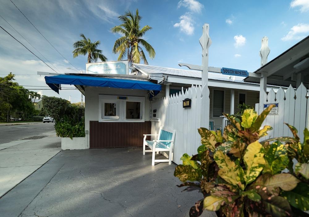 Seashell Motel photo 1