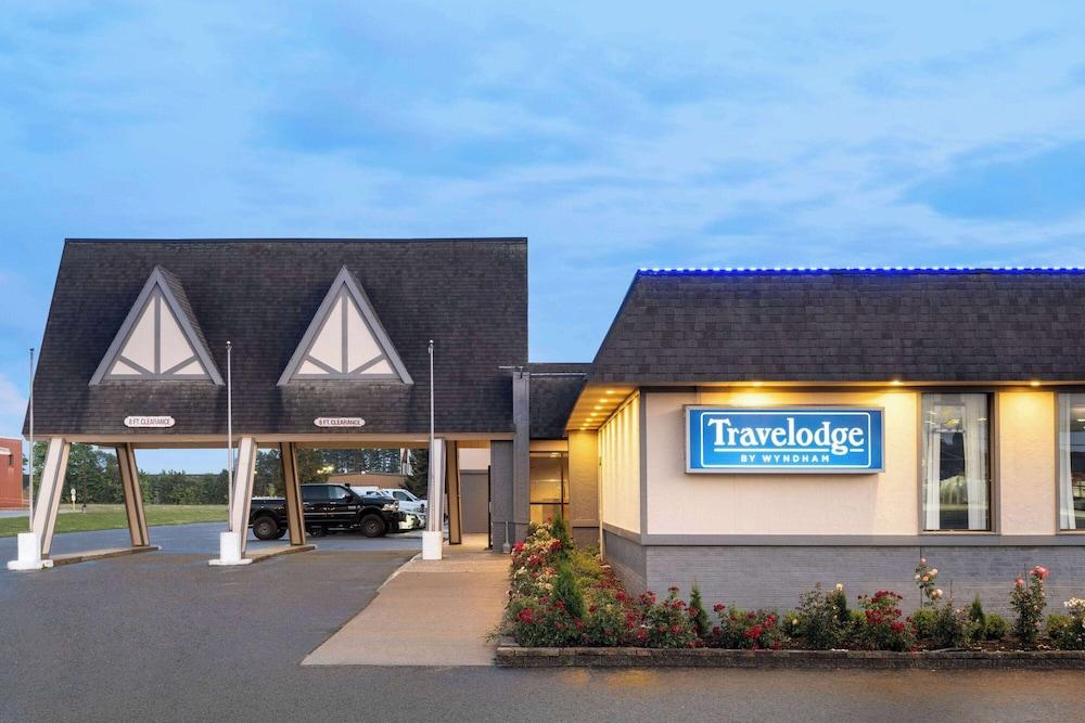 Travelodge by Wyndham Gaylord photo 16