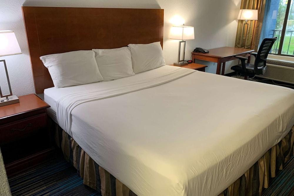 Travelodge by Wyndham Mobile Al photo 5