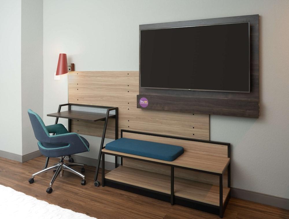 Tru by Hilton Fort Lauderdale Downtown photo 17