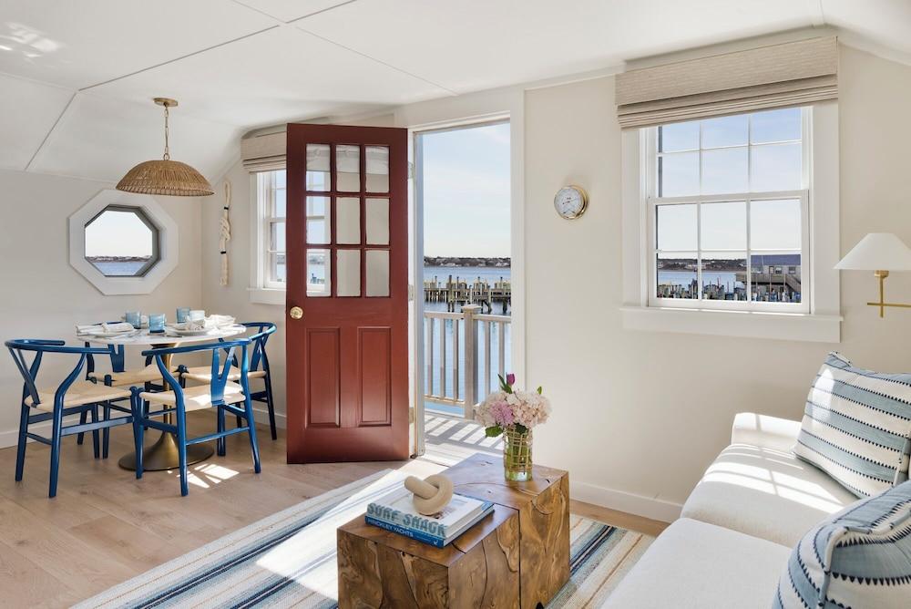 The Cottages at Nantucket Boat Basin photo 39
