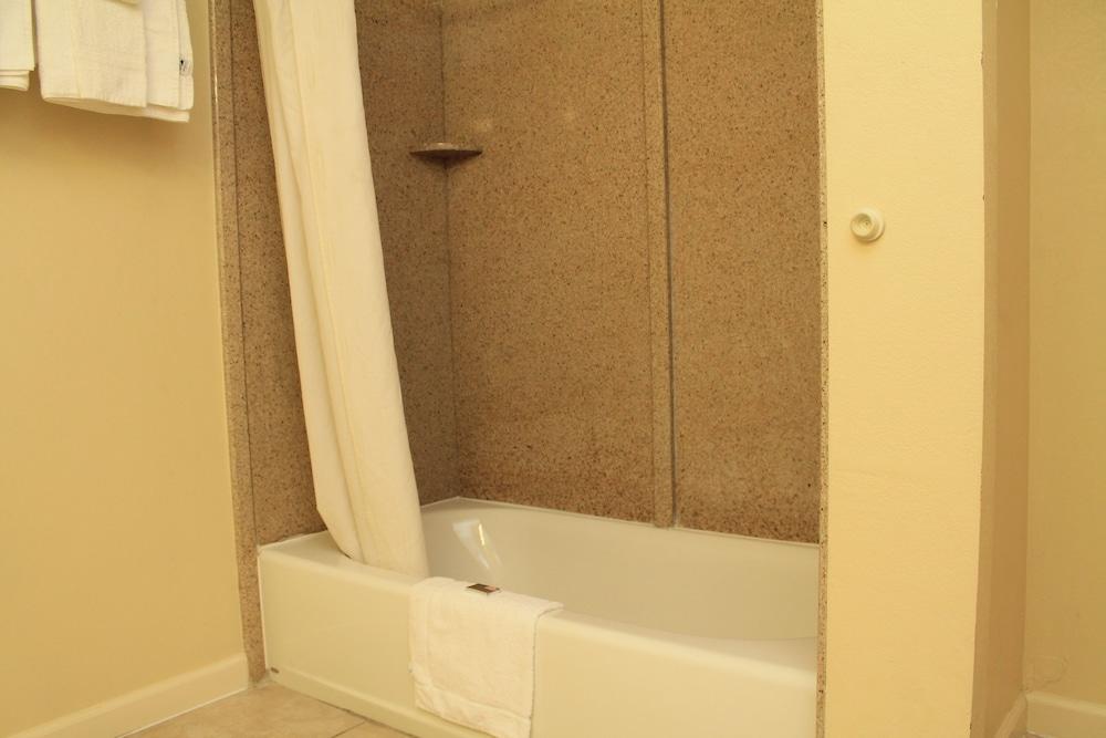 Best Way Inn & Suites photo 9