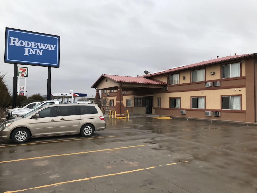 Rodeway Inn Moriarty photo 15