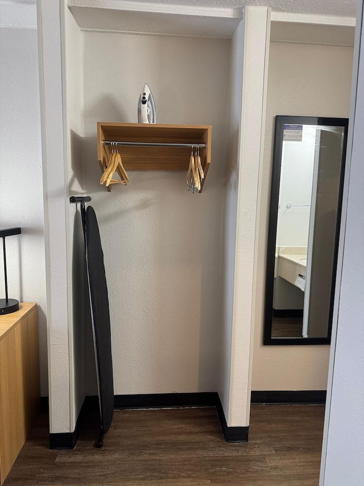 Quality Inn Orlando Near International Drive photo 18