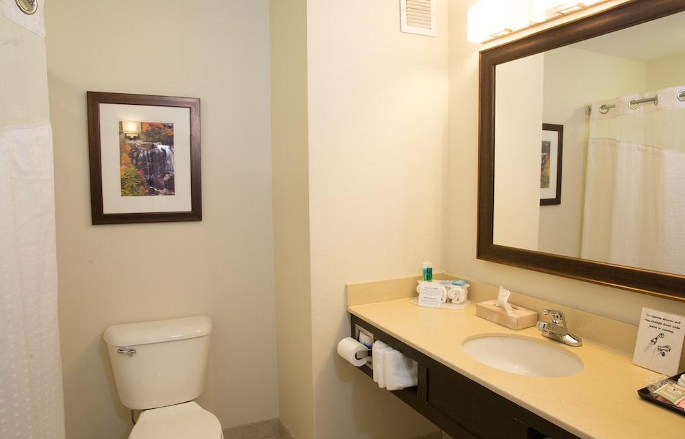 Holiday Inn Express Hotel & Suites Cherokee / Casino by IHG photo 32