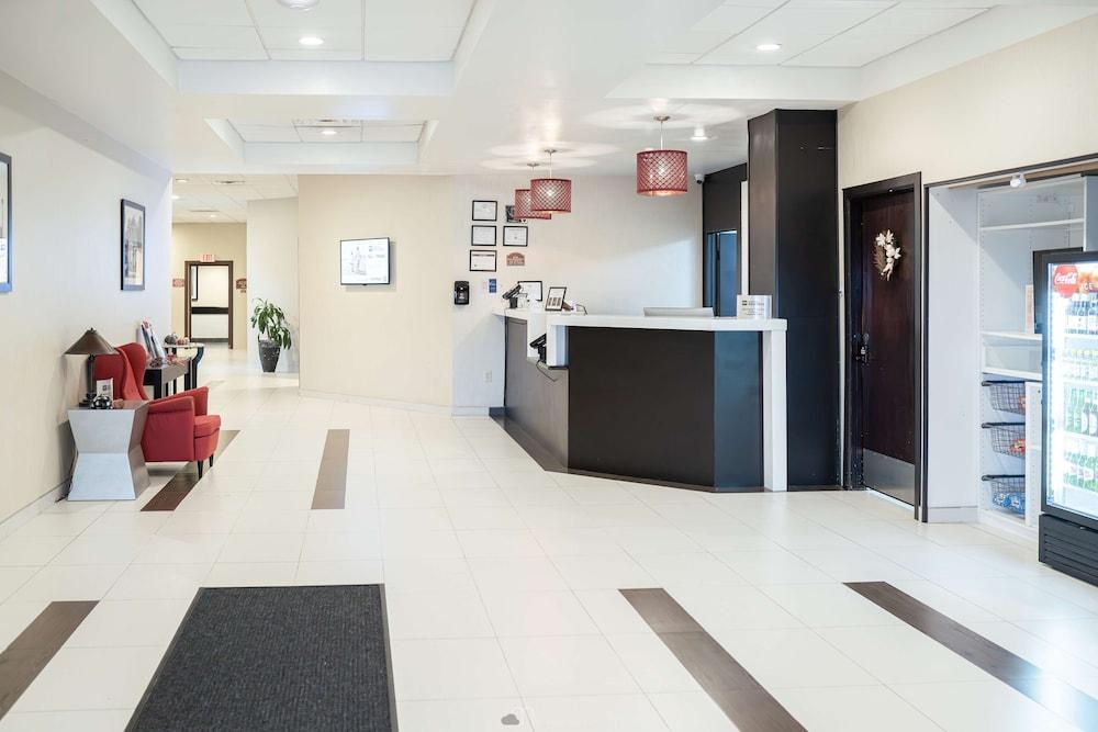 Spark by Hilton Bensalem Philadelphia photo 3