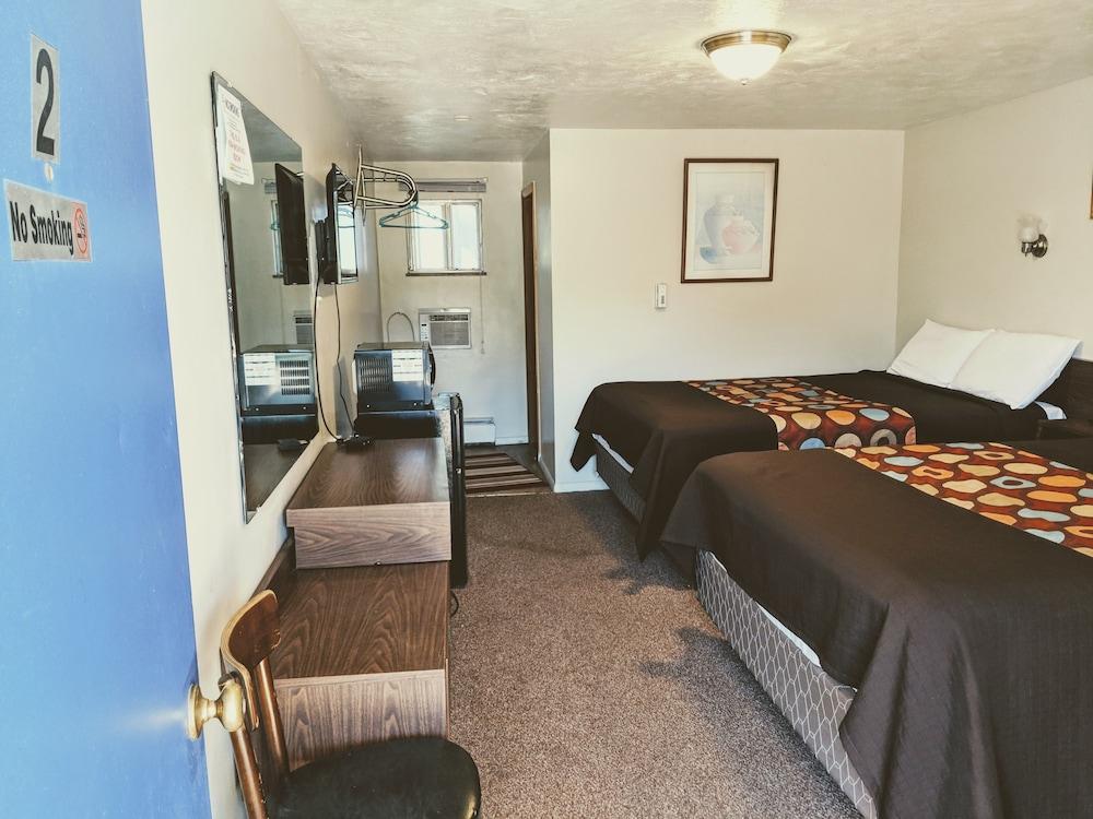 In Town Inn photo 5