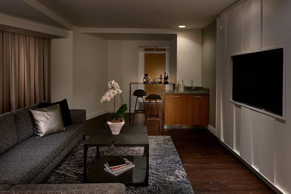 W Boston, a Marriott Hotel photo 36