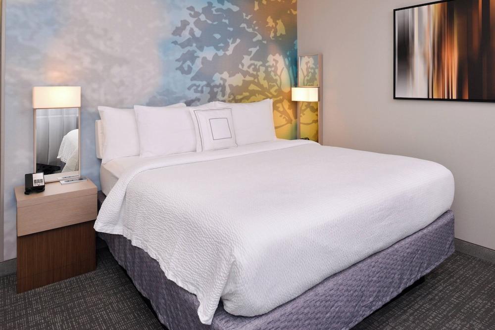 Courtyard by Marriott Beaumont photo 25