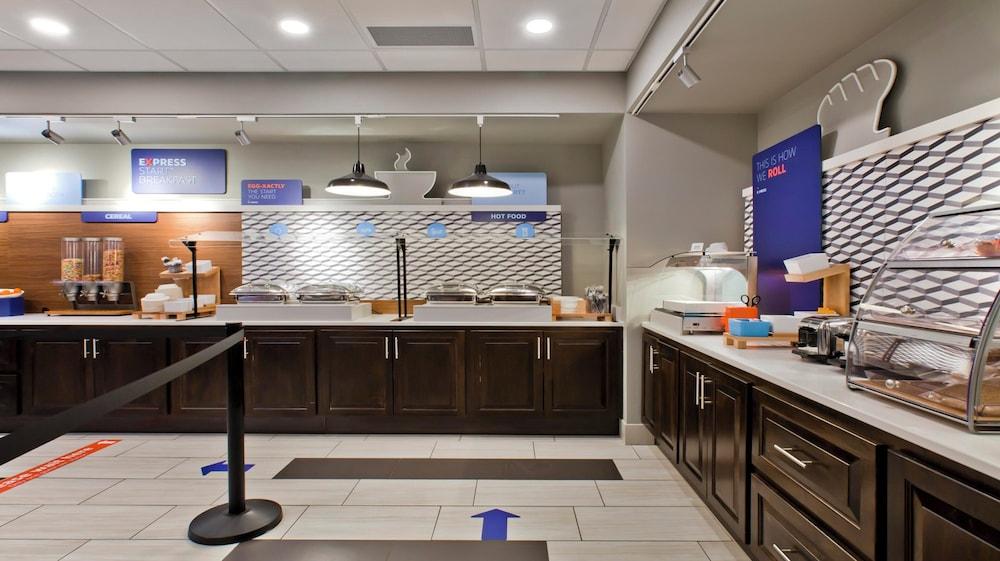 Holiday Inn Express & Suites Green River by IHG photo 37
