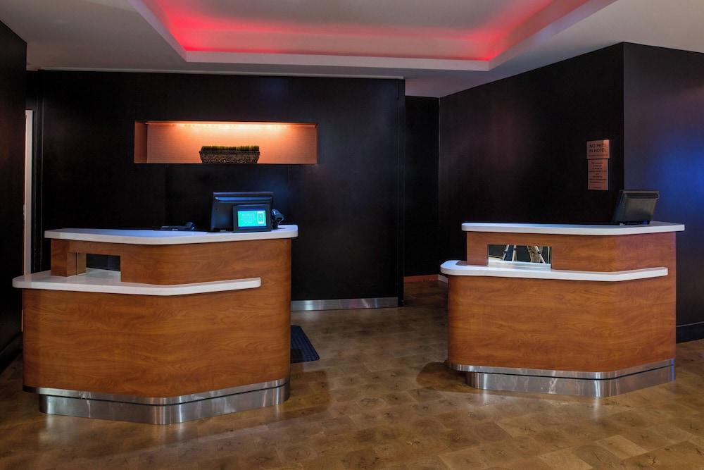 Courtyard Marriott Victorville photo 25