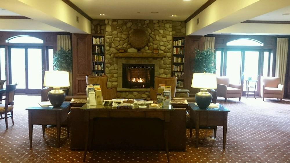 The Tamarack Club photo 33