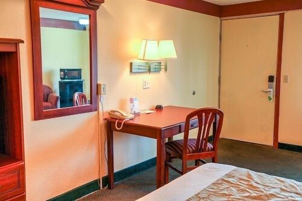 River Side Inn photo 4