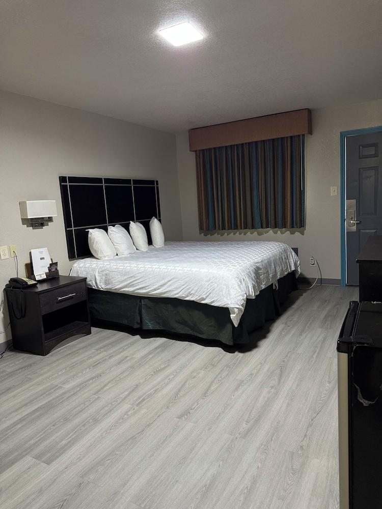 Executive Inn Crystal City photo 5