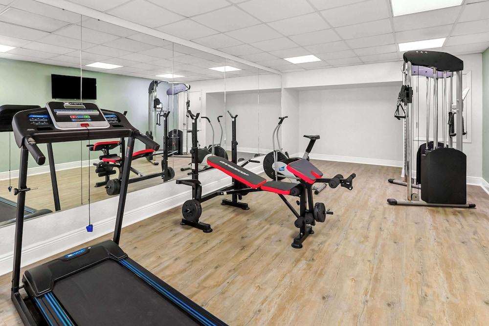 Suburban Studios Slidell I-10 photo 26