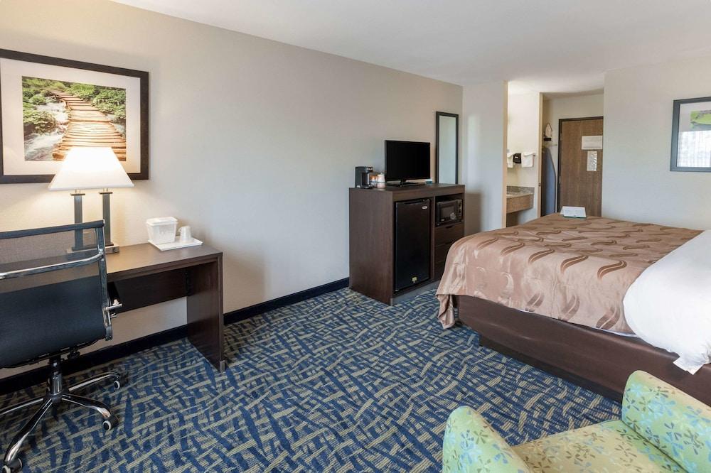 Quality Inn Rochelle photo 19