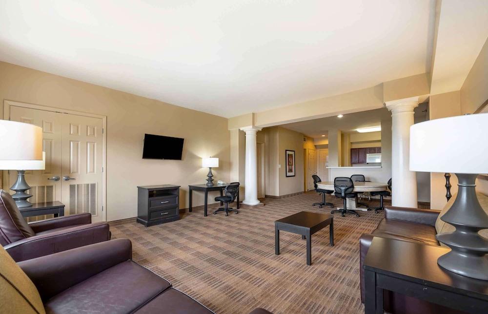 Extended Stay America Suites Indianapolis Northwest I465 photo 19