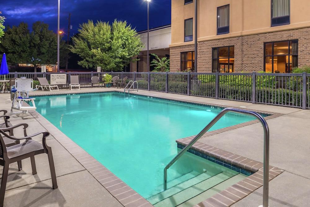 Hampton Inn Jackson photo 35