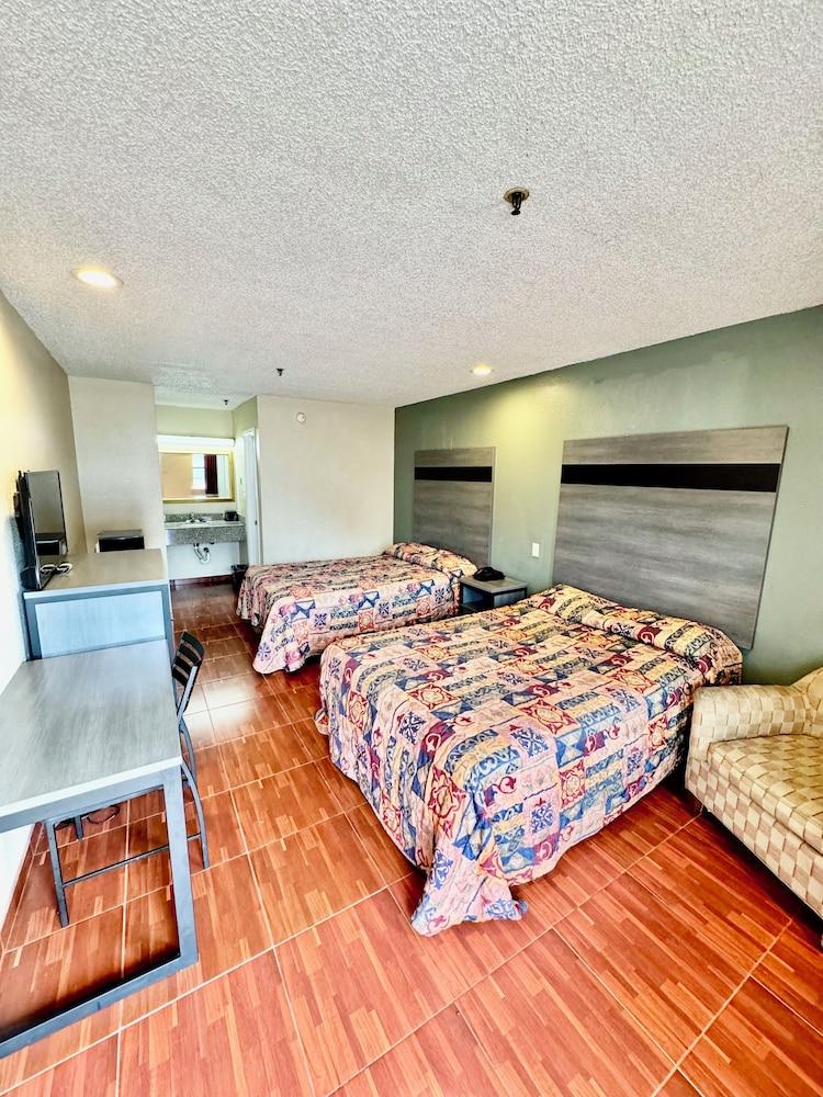 Seagoville Inn photo 4