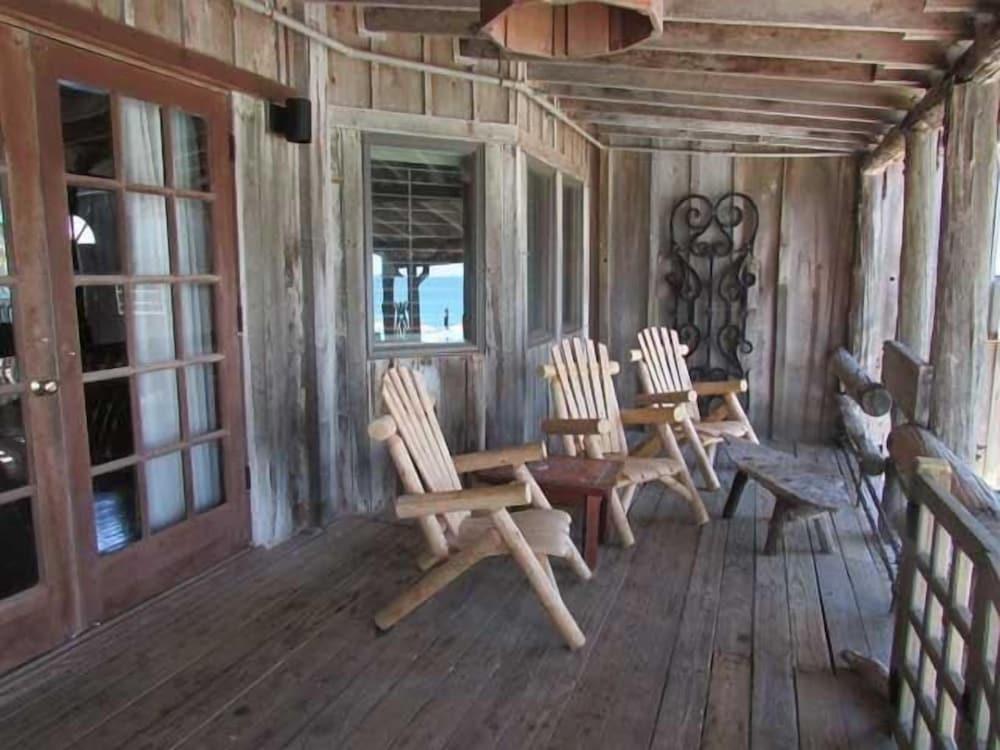 The Driftwood Resort photo 18