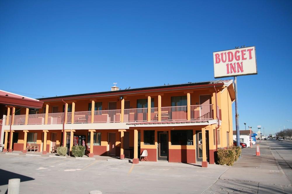 Budget Inn photo 24