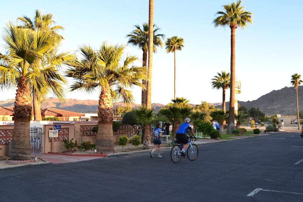 El Rancho Dolores Motel at Joshua Tree National Park photo 28