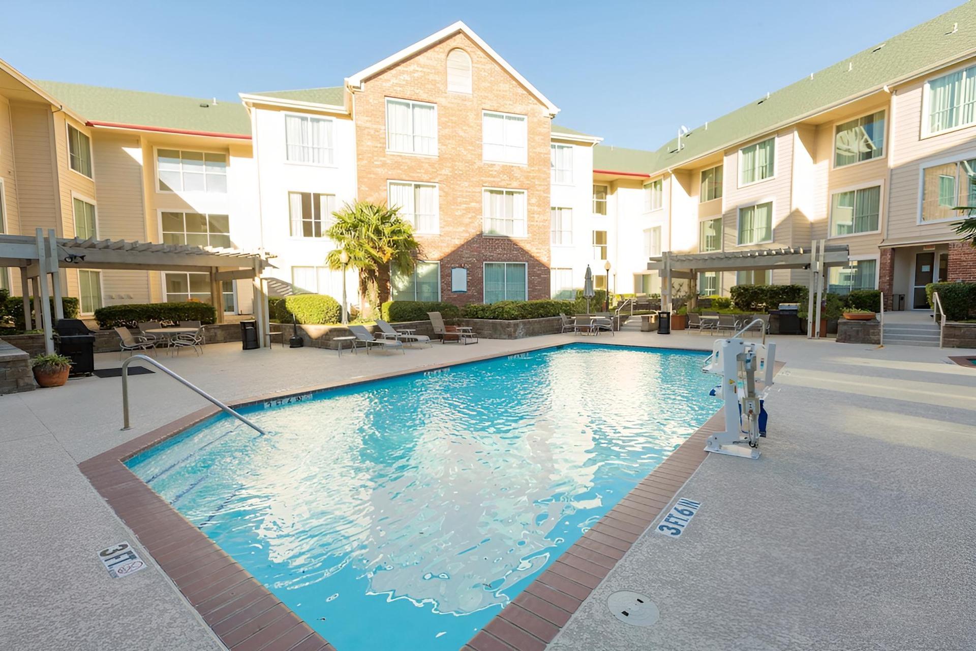 Sonesta ES Suites Dallas Park Central photo 2