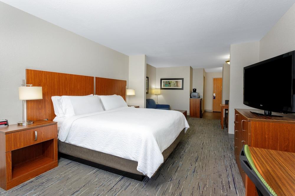 Holiday Inn Express Hotel & Suites Jacksonville South I-295 by IHG photo 19