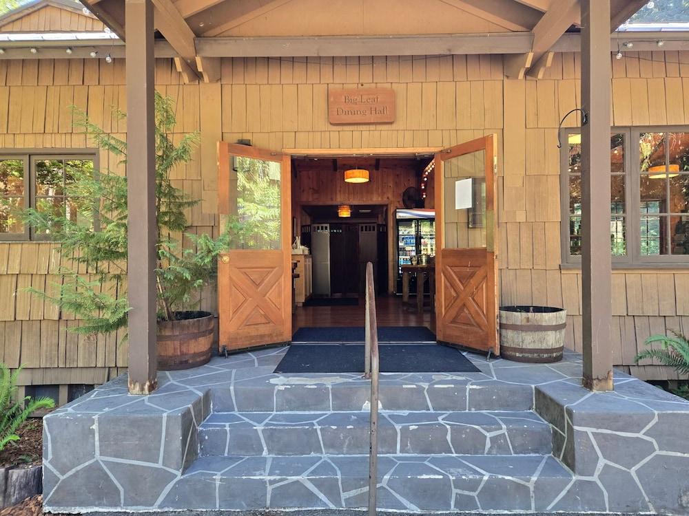 Smith Creek Village photo 18