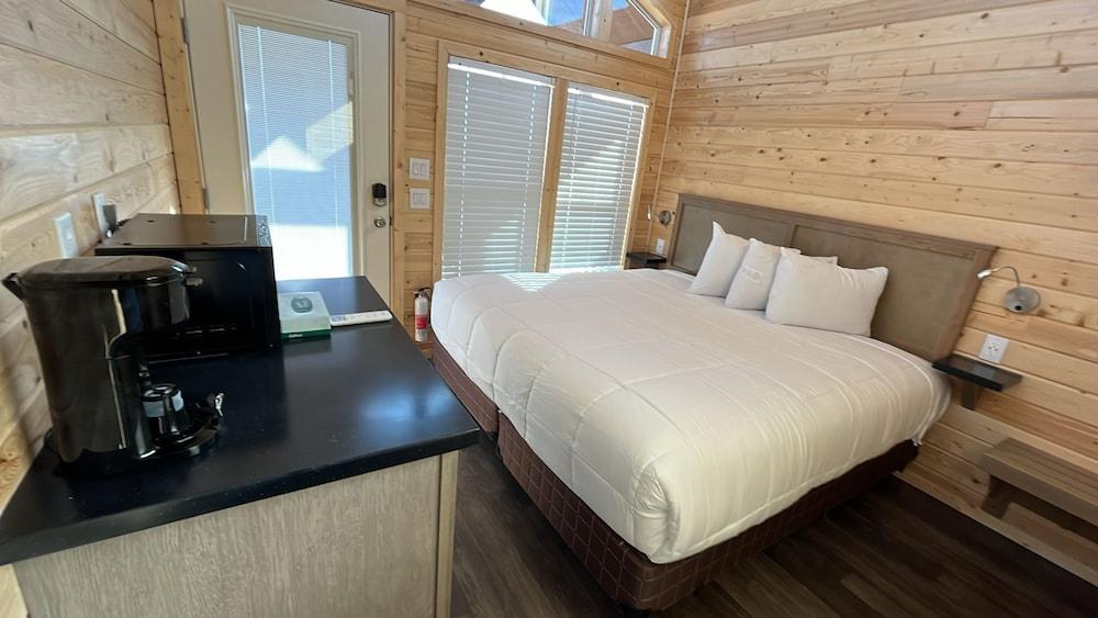 Grand Canyon Tiny Homes photo 35